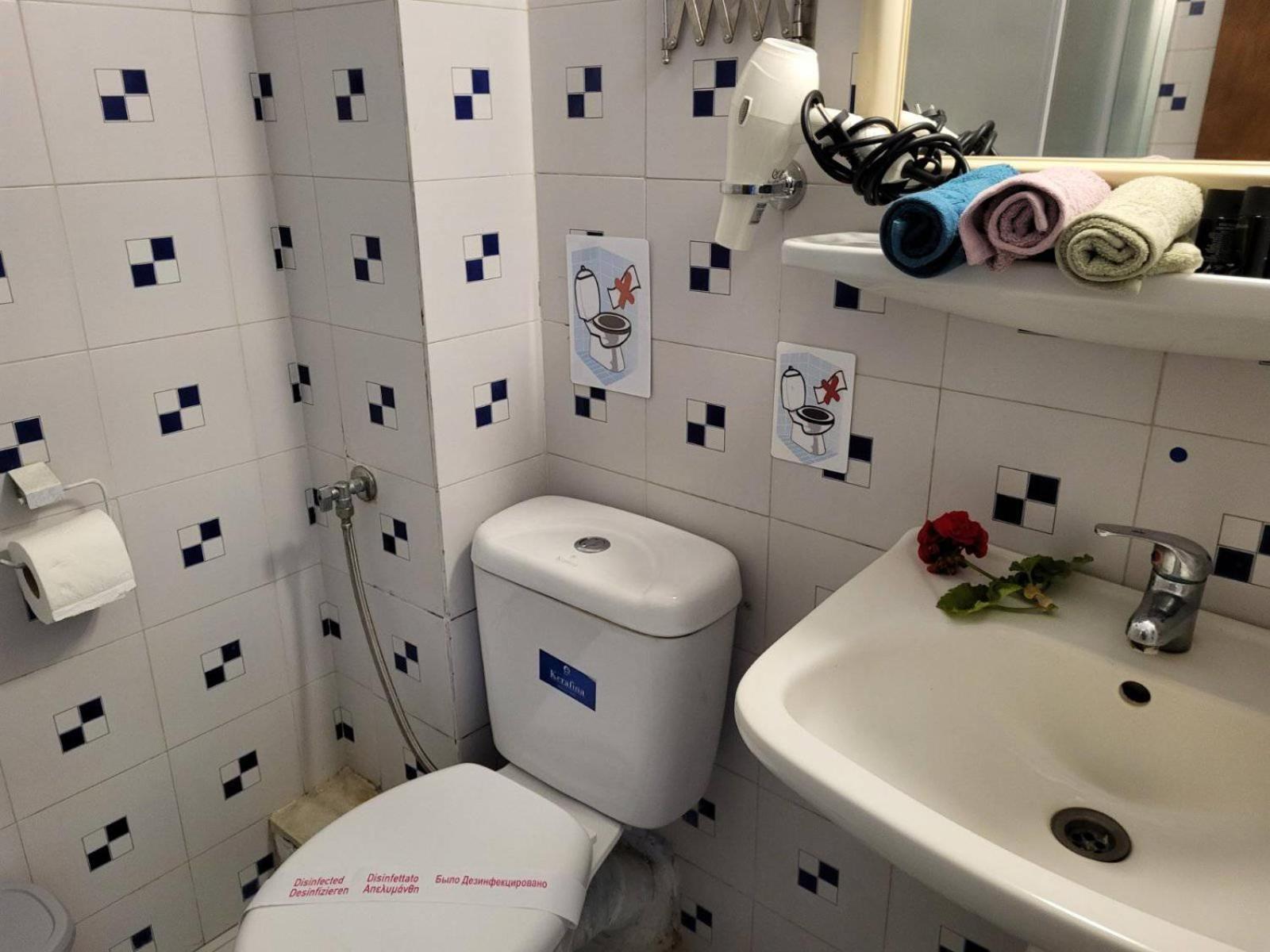 Hotel Agni -Enoikiazomena Diamerizmata Kallithea  Ngoại thất bức ảnh